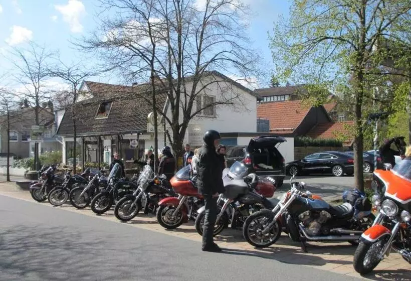 Hotelli Lindenhof L1