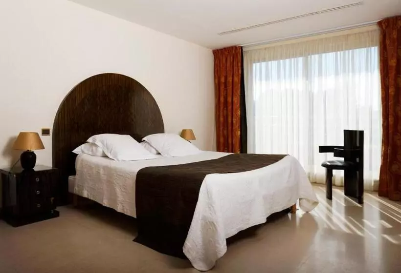 ホテル Logis L Auberge   Maison Glenn Anna