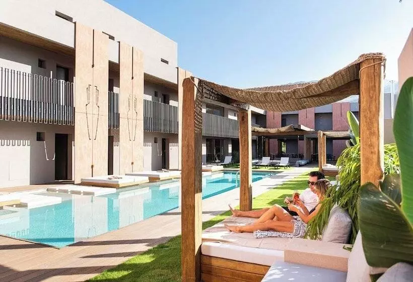 Pilot Amphora Boutique Hotel Adults Only