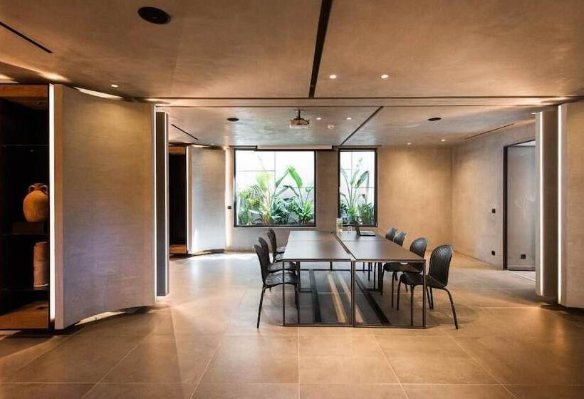 Pilot Amphora Boutique Hotel Adults Only