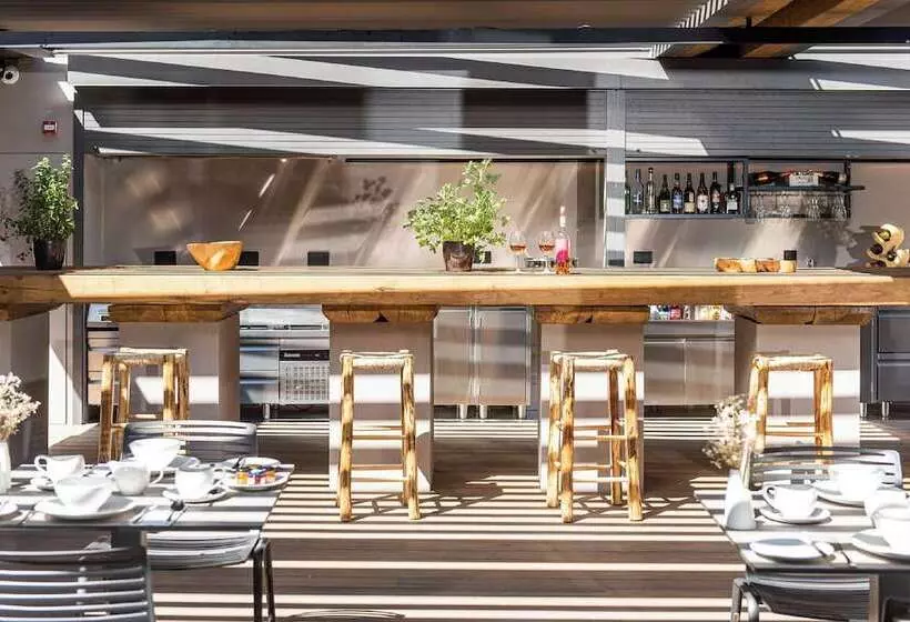 Pilot Amphora Boutique Hotel Adults Only