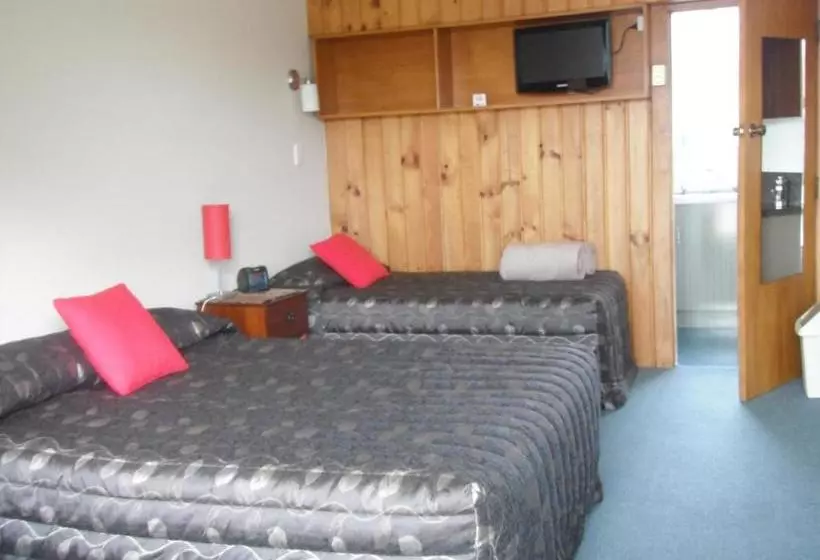 Asure Evergreen Motel