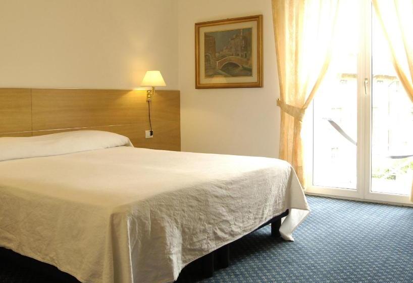 בית מלון כפרי Al Caminetto