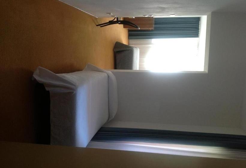 בית מלון כפרי Al Caminetto