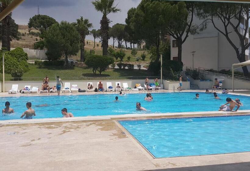 בית מלון כפרי Berksoy