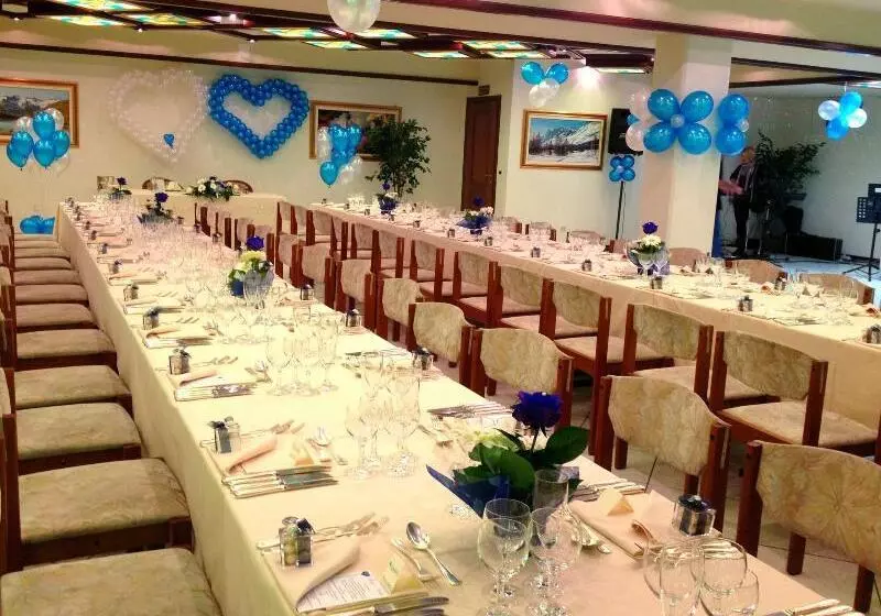 호텔 Comtes De Challant Albergo Etico Valle D Aosta