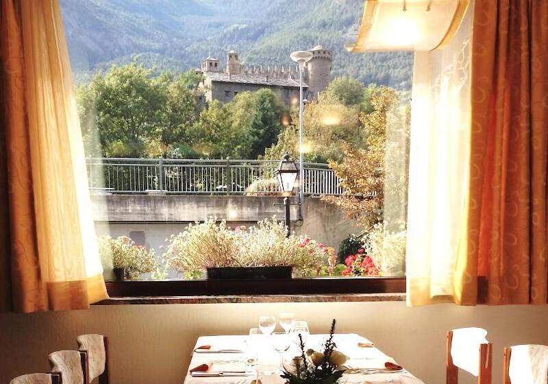 酒店 Comtes De Challant Albergo Etico Valle D Aosta