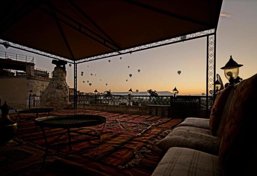 ホテル Holiday Cave