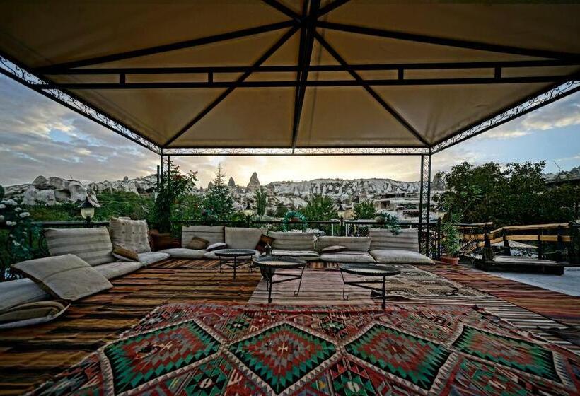 ホテル Holiday Cave