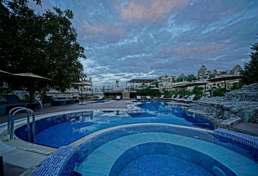 ホテル Holiday Cave