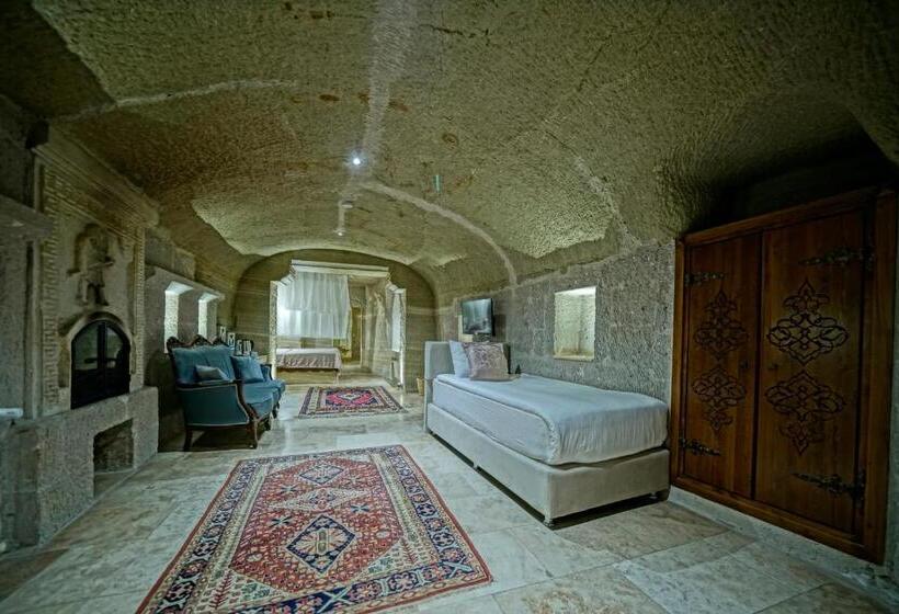 ホテル Holiday Cave