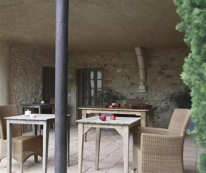 Отель Hôtel De Mirmande