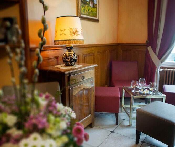 ホテル La Chaumiere