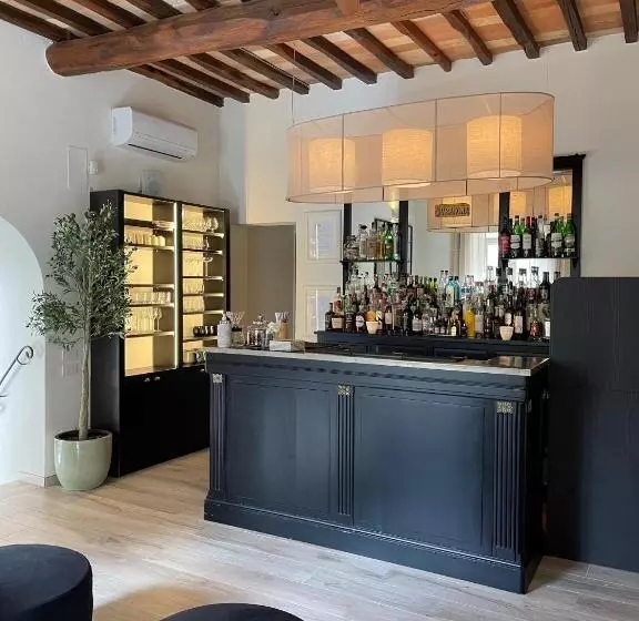 Отель Locanda Le Piazze