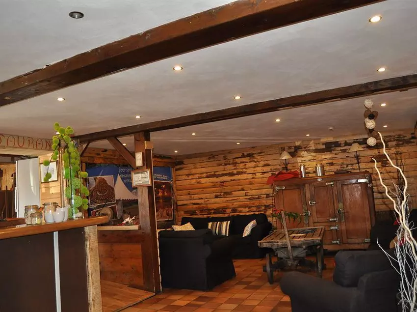 酒店 Logis Joly Site