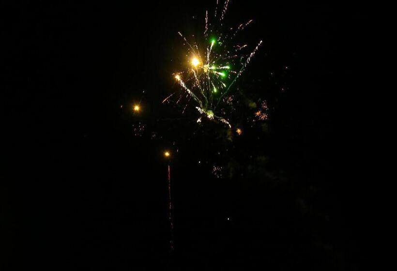 בית מלון כפרי Luna Lido