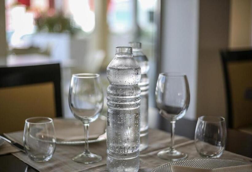 בית מלון כפרי Luna Lido