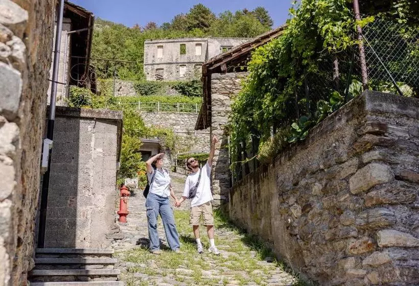 호텔 &restaurant Armanac De Toubie