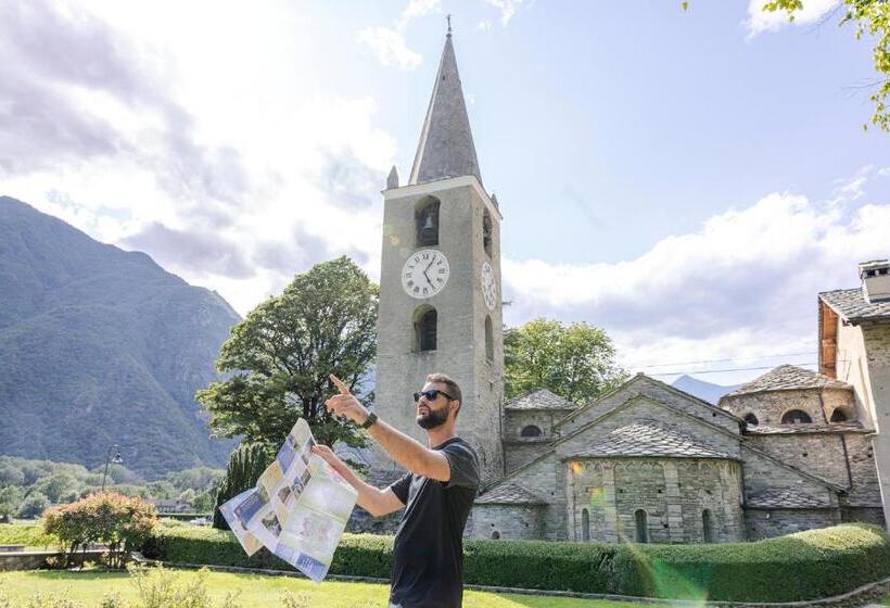 ホテル &restaurant Armanac De Toubie