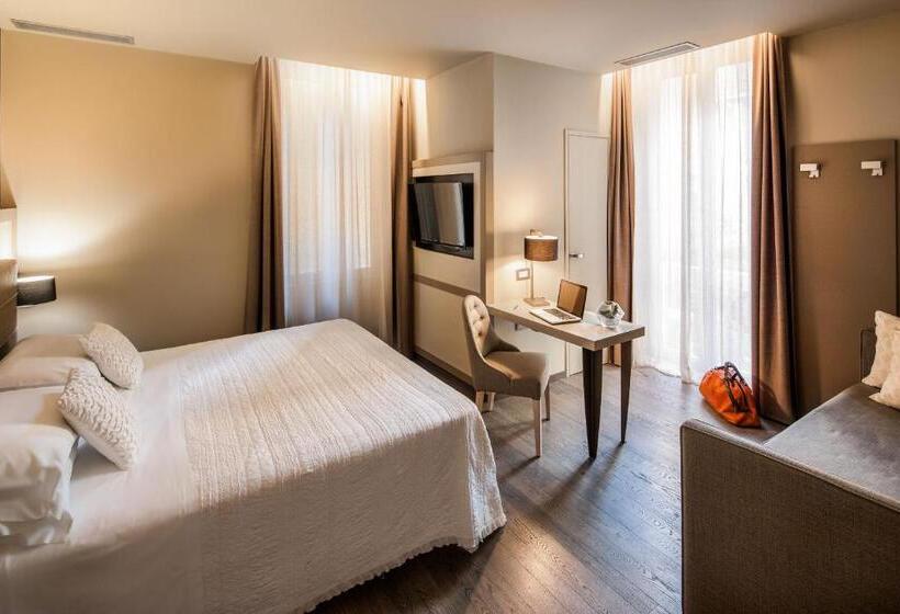 בית מלון כפרי Savoia