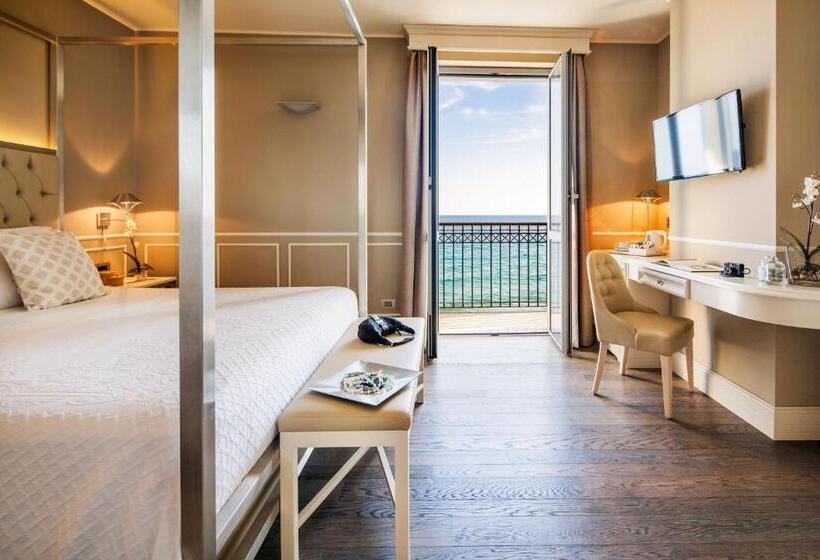 בית מלון כפרי Savoia