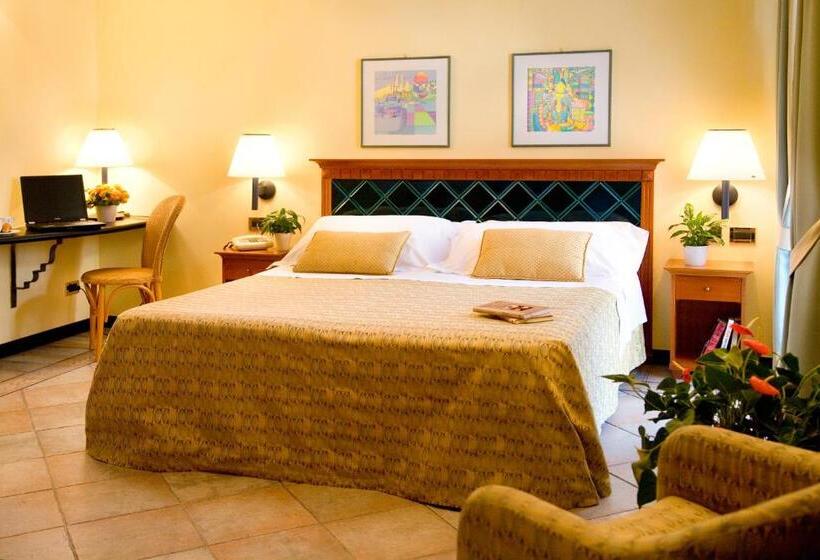 בית מלון כפרי Savoia