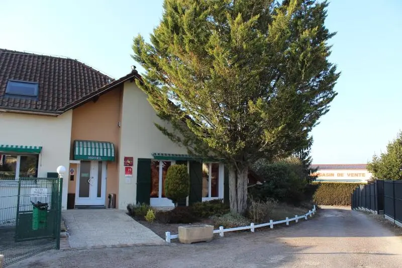 Hotelli Villa