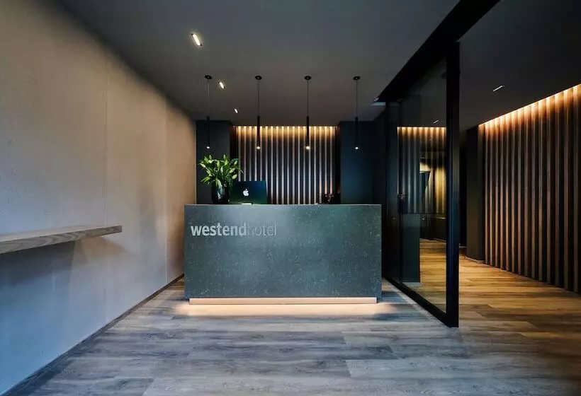 ホテル Westend