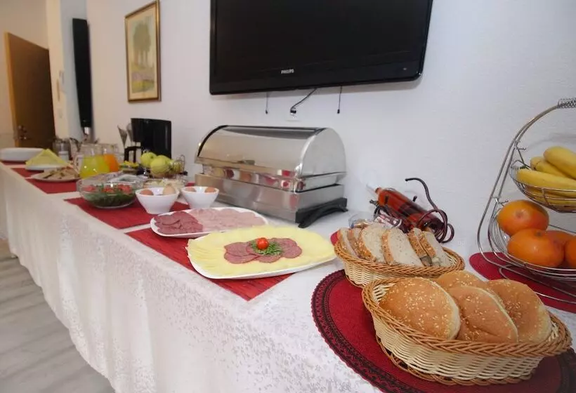 مُتل Villa Deny Mostar With Free Parking