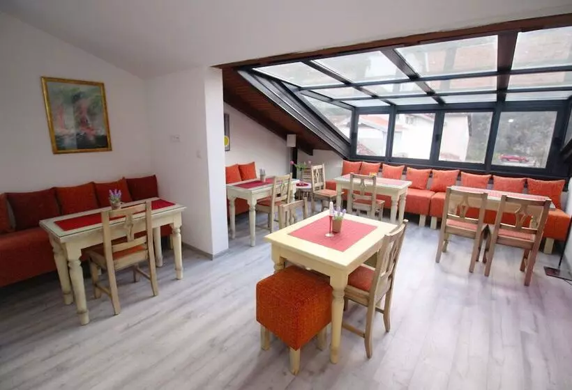 مُتل Villa Deny Mostar With Free Parking