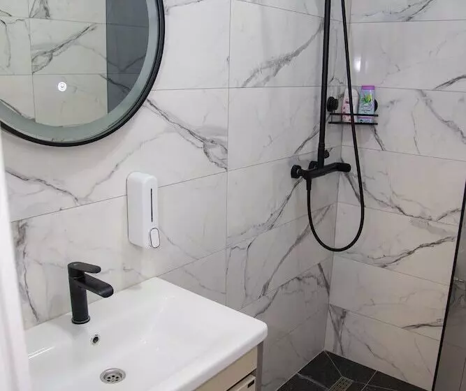 مُتل Villa Deny Mostar With Free Parking