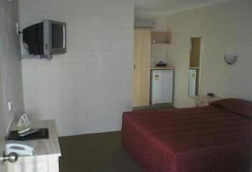 Nambour Lodge Motel