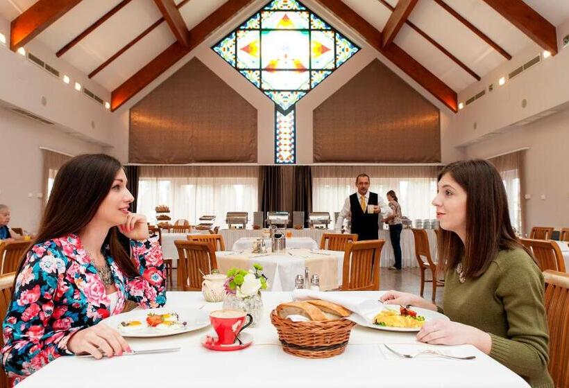 Orchidea Hotel Lipót