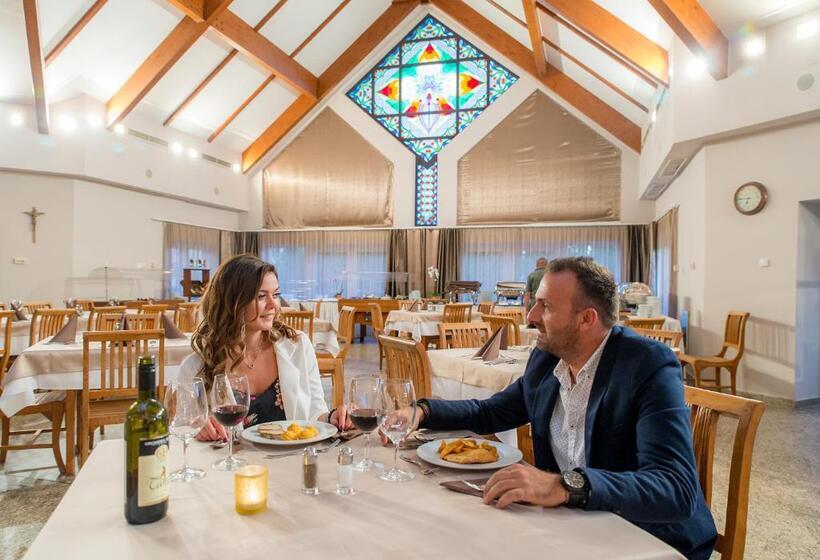 Orchidea Hotel Lipót