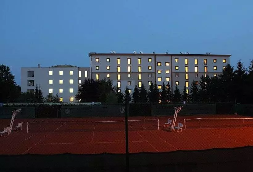 Golden Fish Hotel Apartments