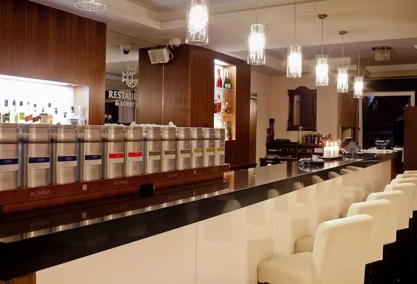 Golden Fish Hotel Apartments