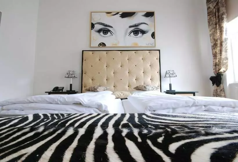 Arte Luise Kunsthotel Berlin