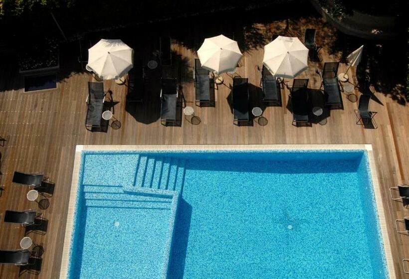 فندق Caravel Bike