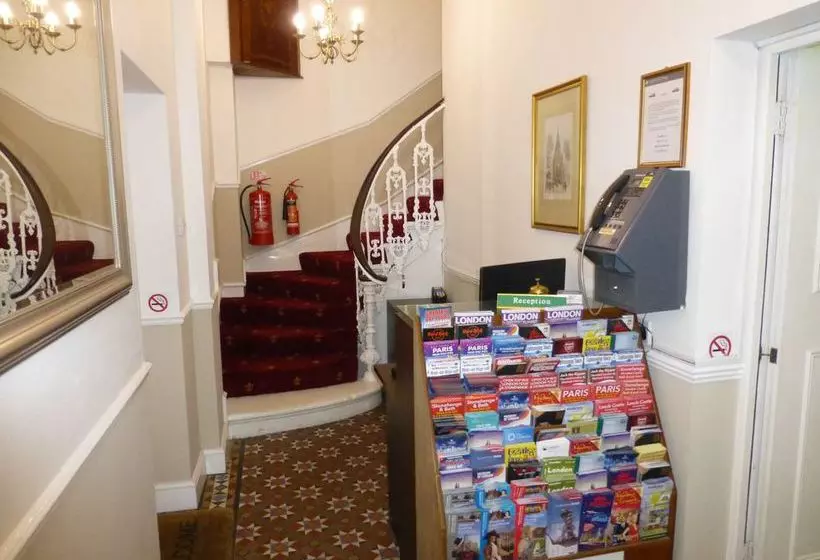 호텔 Castletown House Apartments