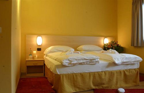 בית מלון כפרי Cepina Albergo Incantato