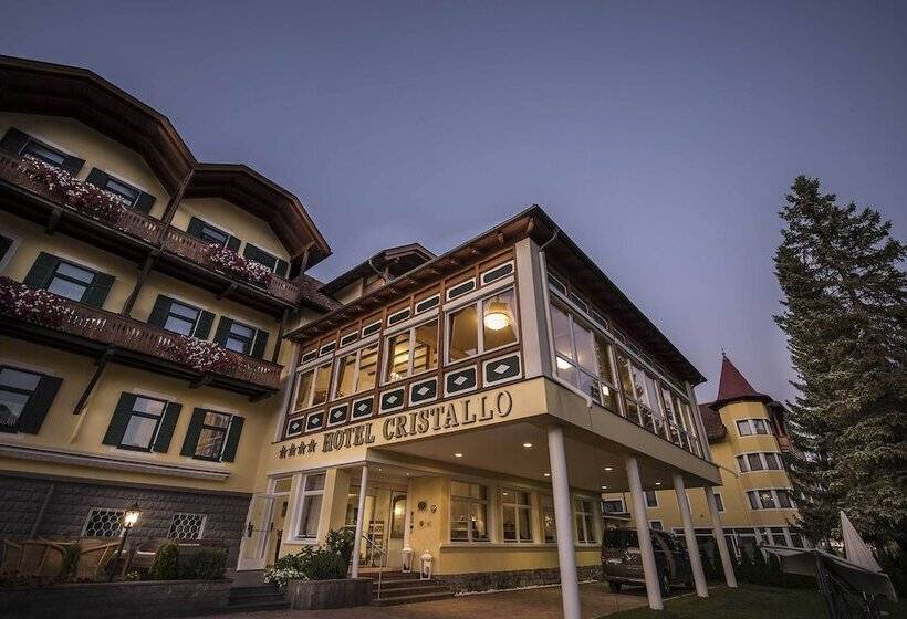 ホテル Cristallo