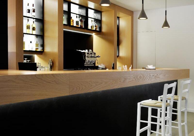 ホテル Giardino Dei Pini