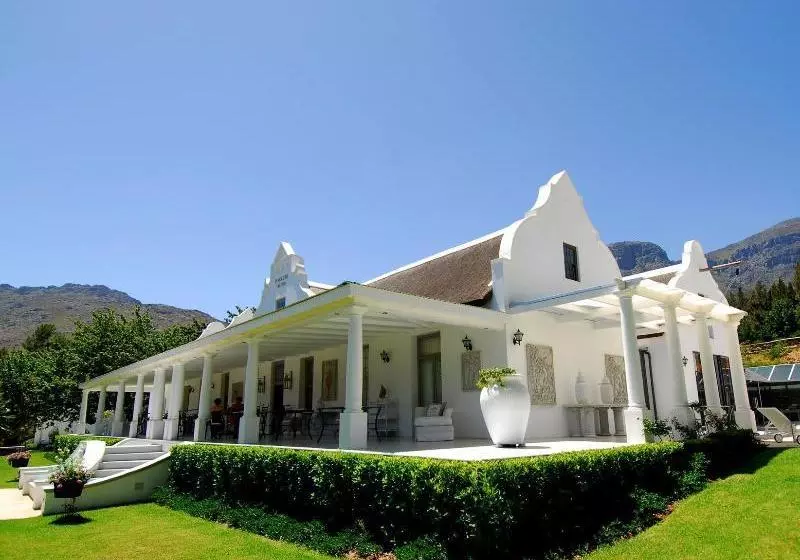 ホテル Grand Dedale Country House
