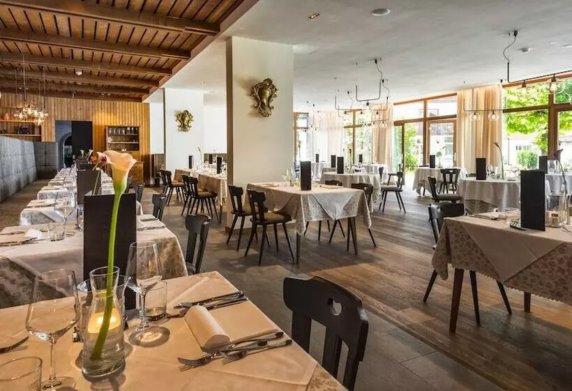 Отель Il Tyrol