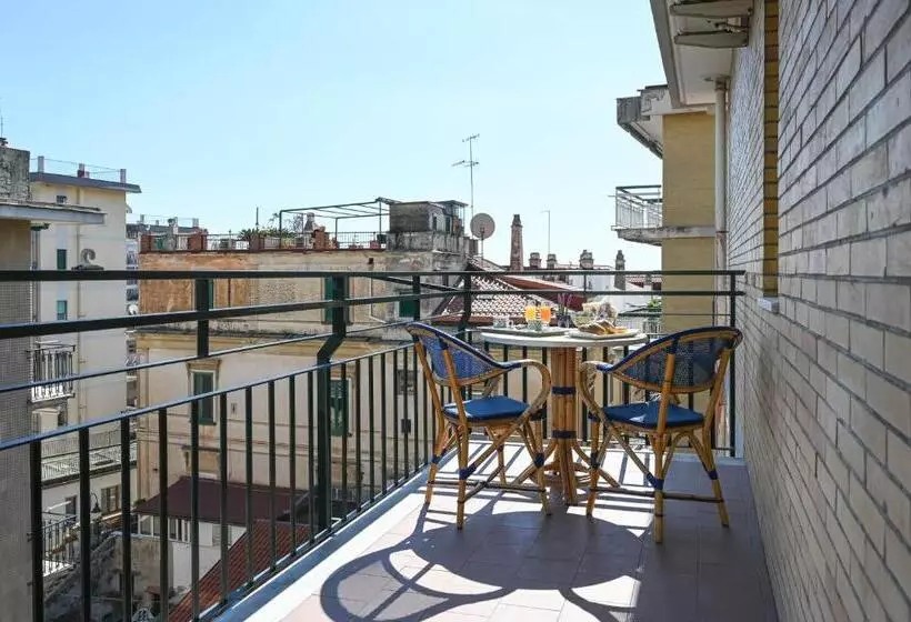 هتل La Casa Delle Stelle