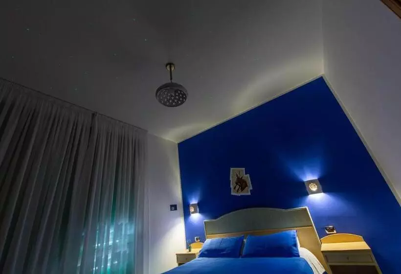 هتل La Casa Delle Stelle