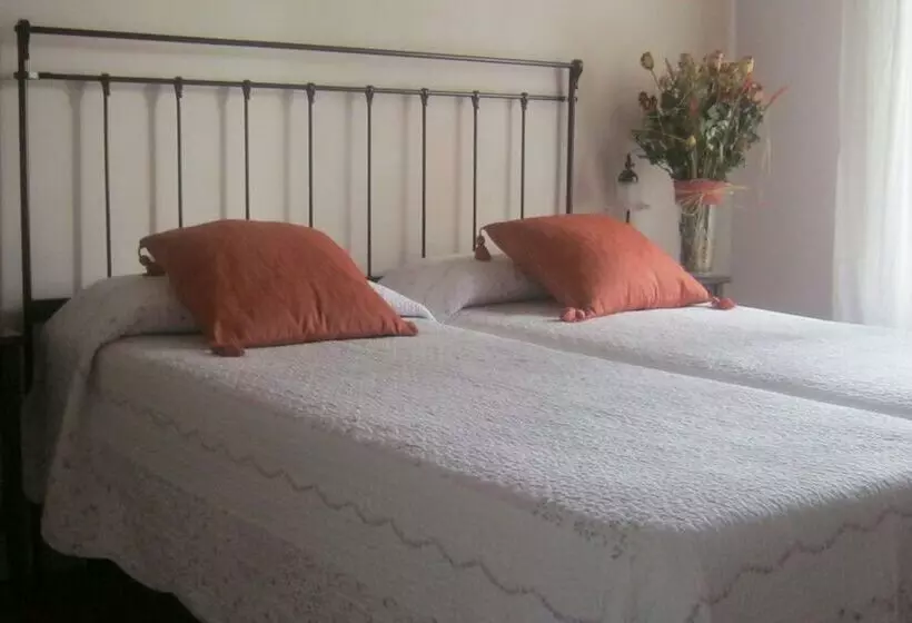 호텔 La Fonte Del Cieco