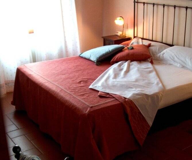 酒店 La Fonte Del Cieco