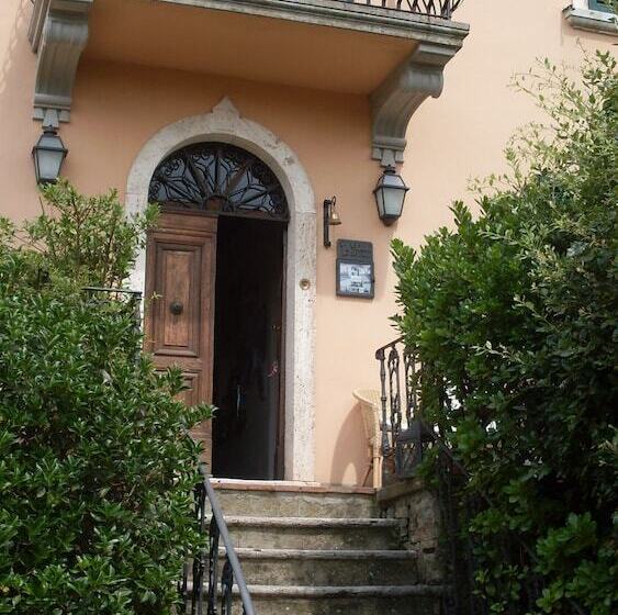 酒店 La Fonte Del Cieco