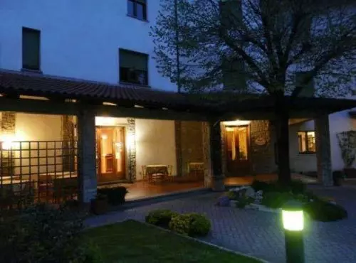 هتل La Piccola Stazione